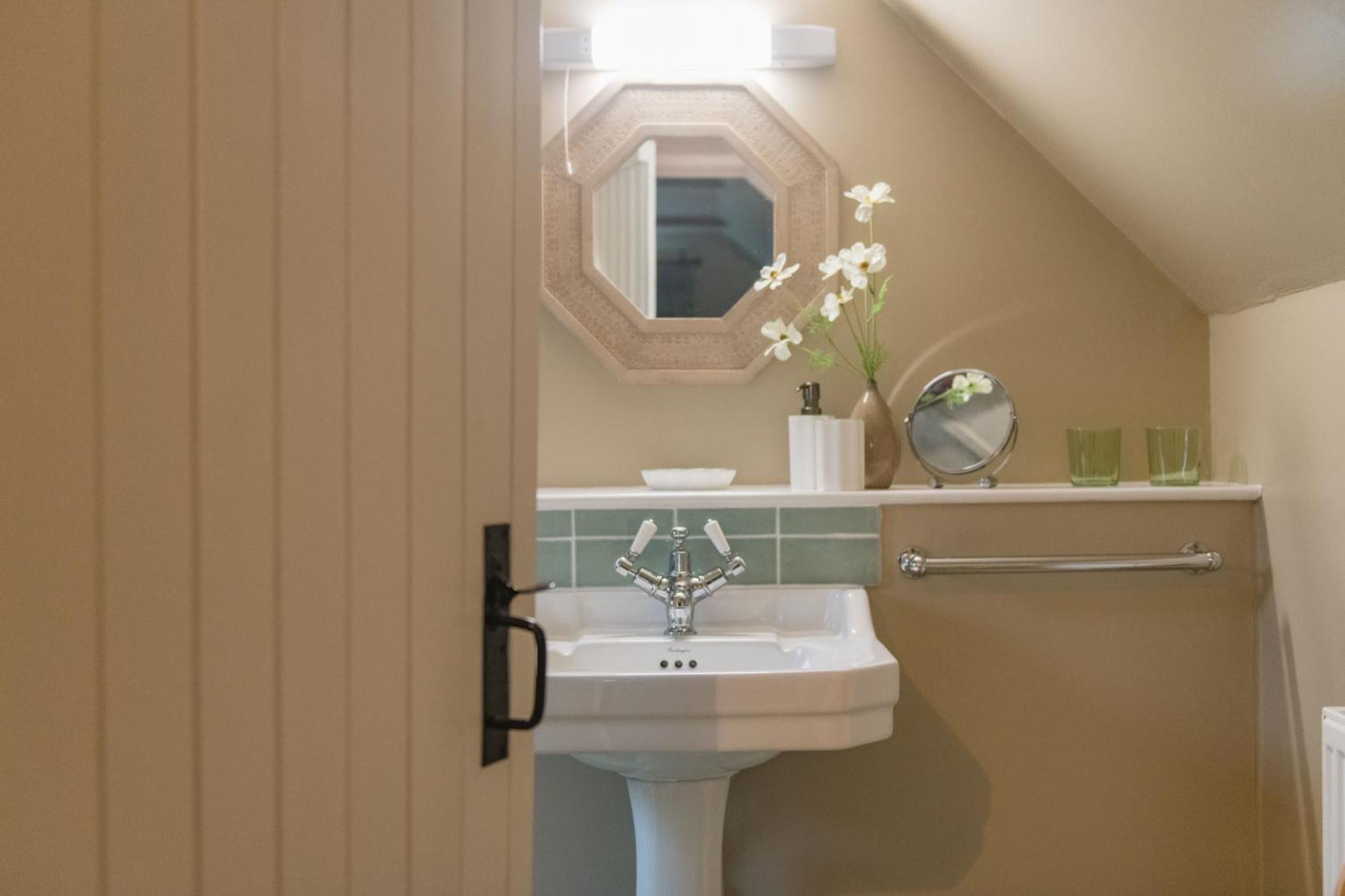 Crow Cottage By Bloom Stays Faversham Exterior foto